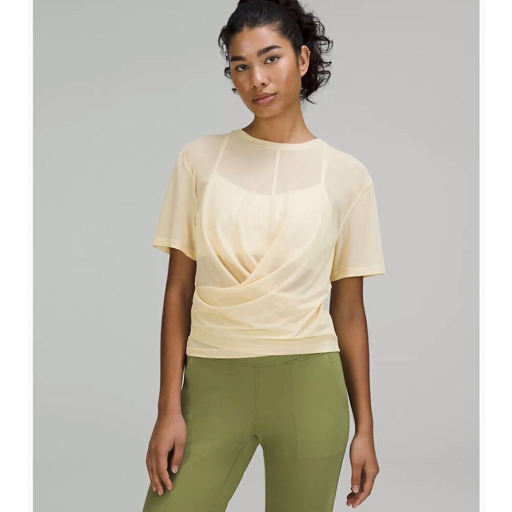 Sz 4 NWT Lululemon Lightweight Mesh Reversible Yoga T-Shirt Prosecco Beige Tan